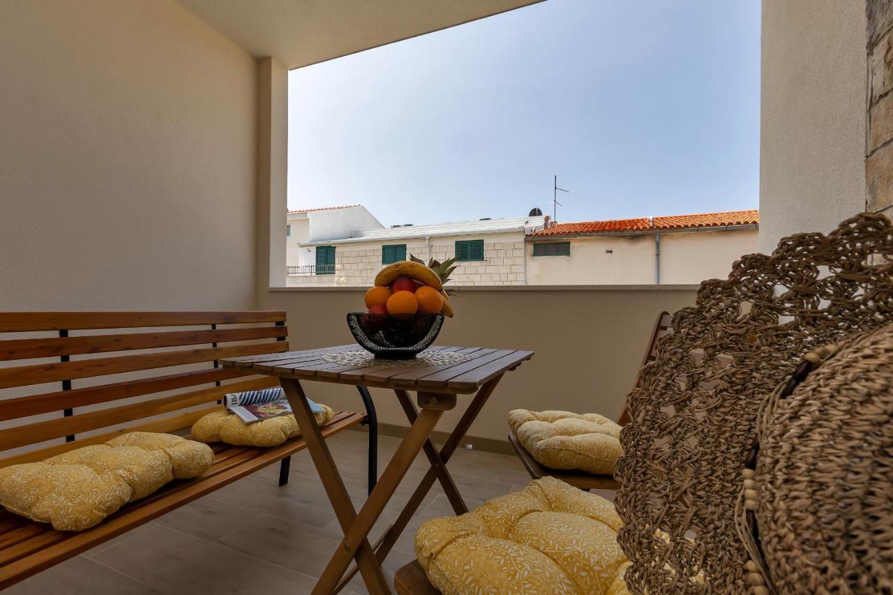 Rafael Appartement Makarska Buitenkant foto