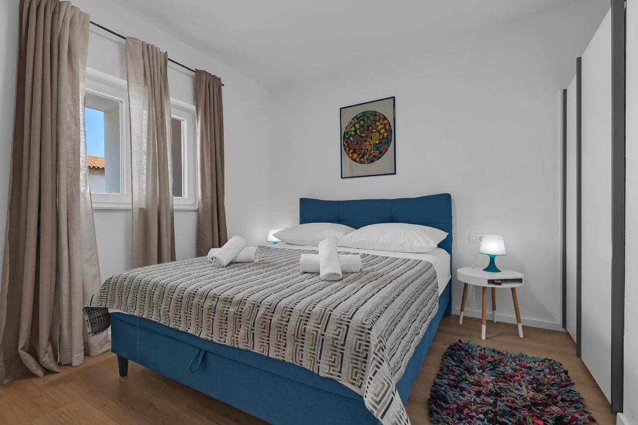 Rafael Appartement Makarska Buitenkant foto