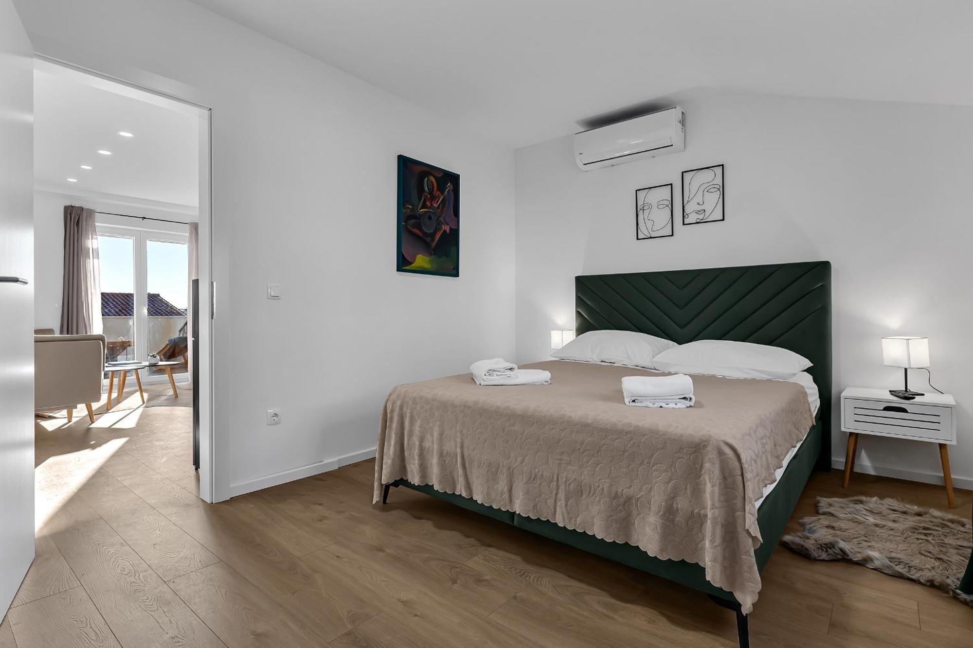 Rafael Appartement Makarska Buitenkant foto